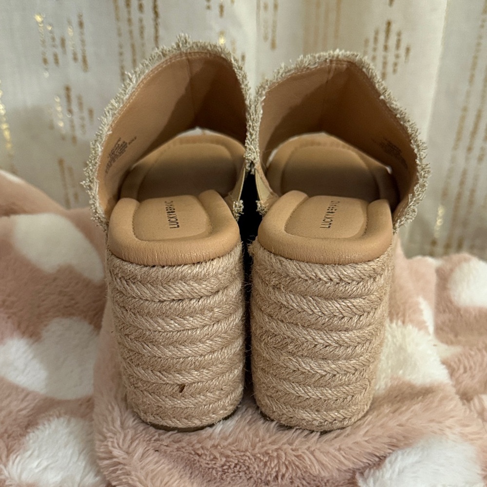 Lucky Brand Olive Espadrille Wedges - Picture 3 of 4